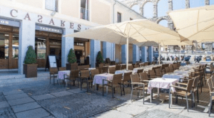 imgi_9_fondo-restaurante-300x166